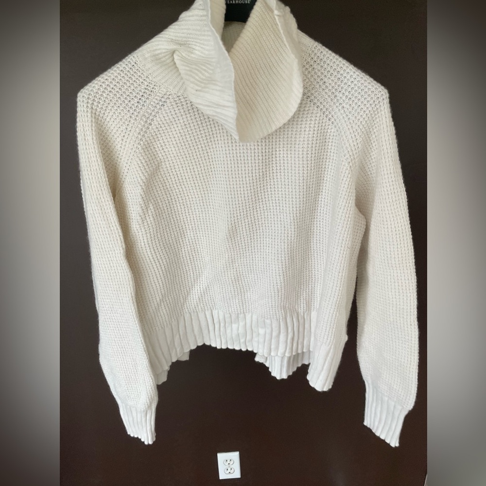 Madewell Ivory cross back turtleneck sweater size L